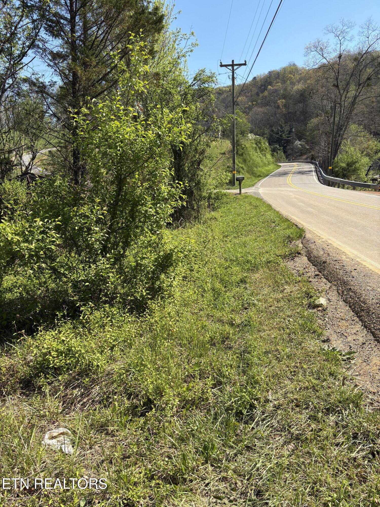3755 Richardson Cove Road Sevierville TN 37876