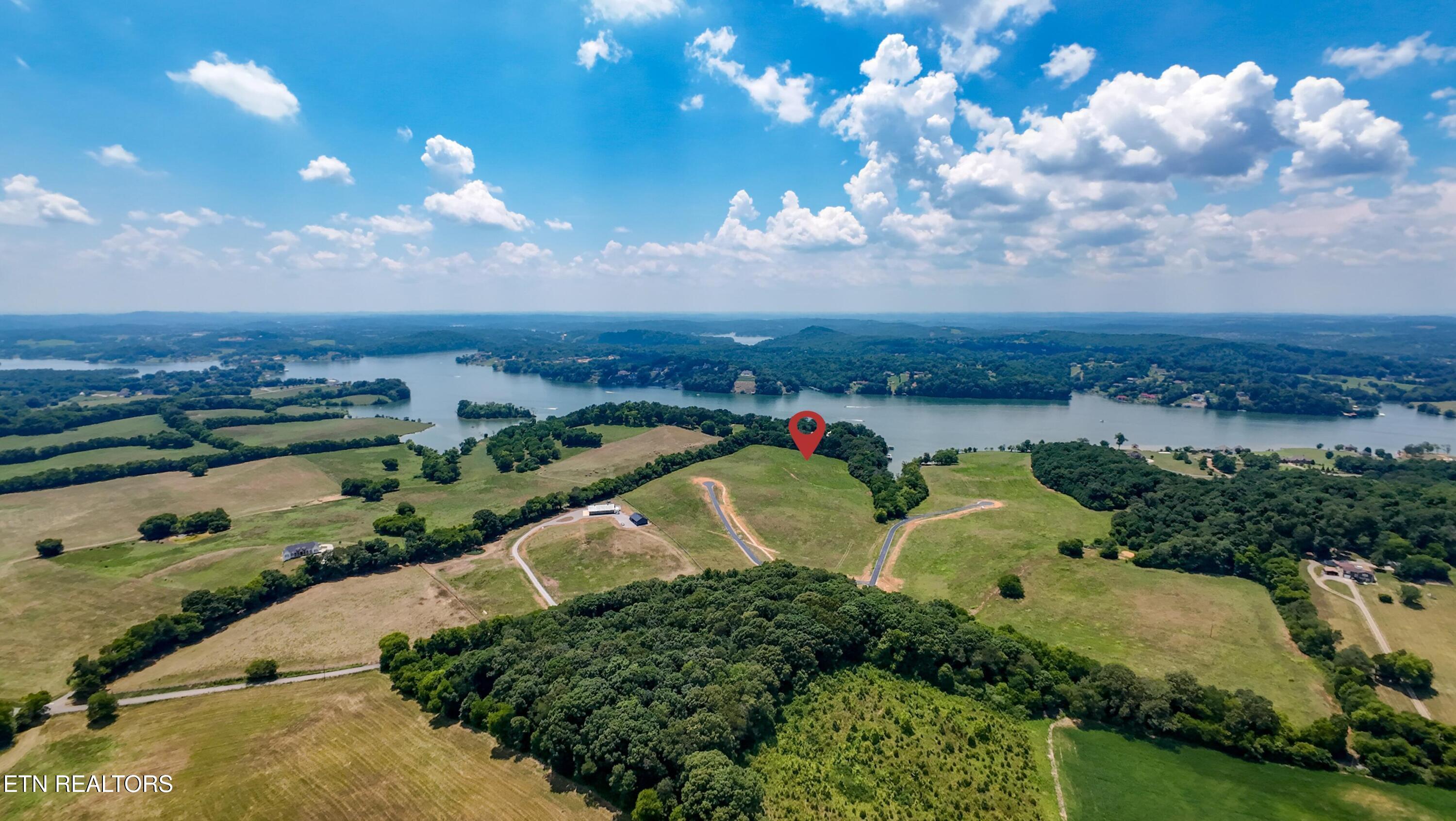 3829 Gravelly Hills Road Louisville TN 37777