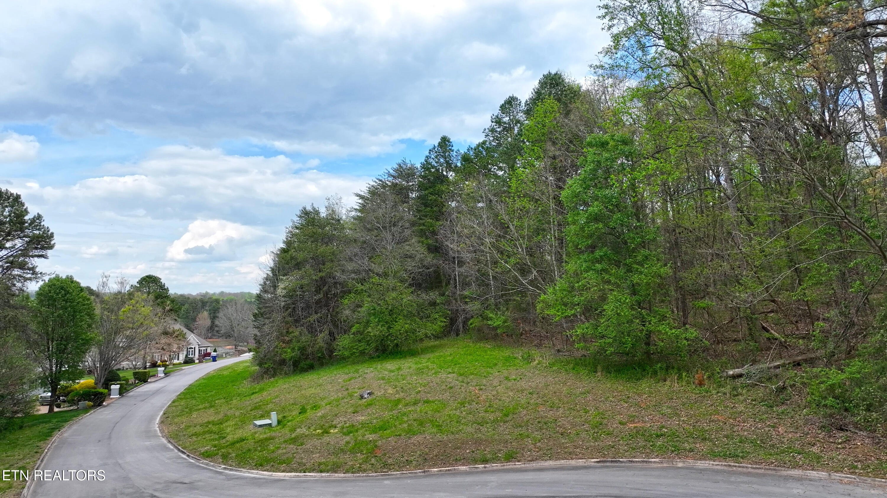 765 Wood Duck Drive Vonore TN 37885