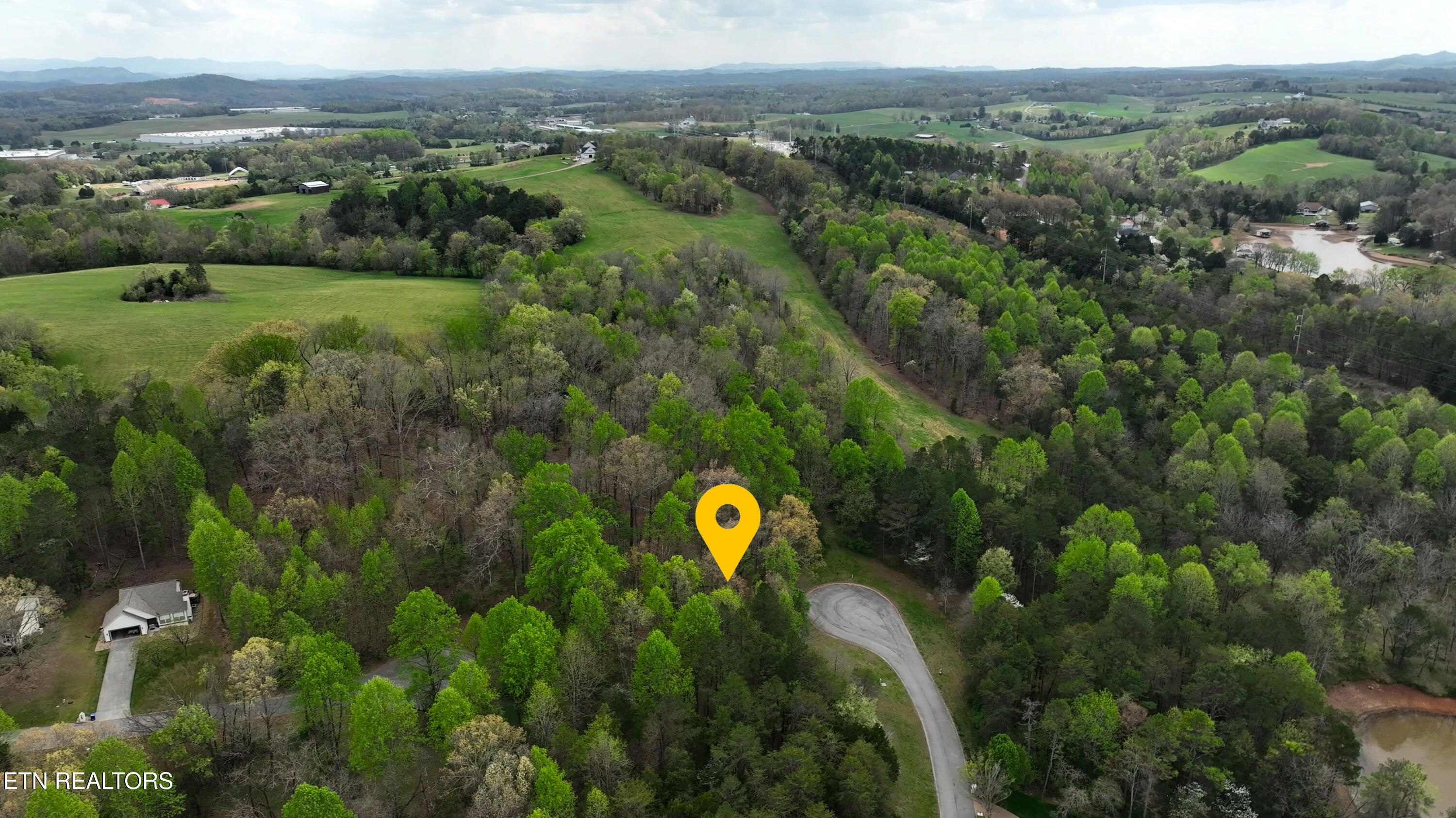 765 Wood Duck Drive Vonore TN 37885