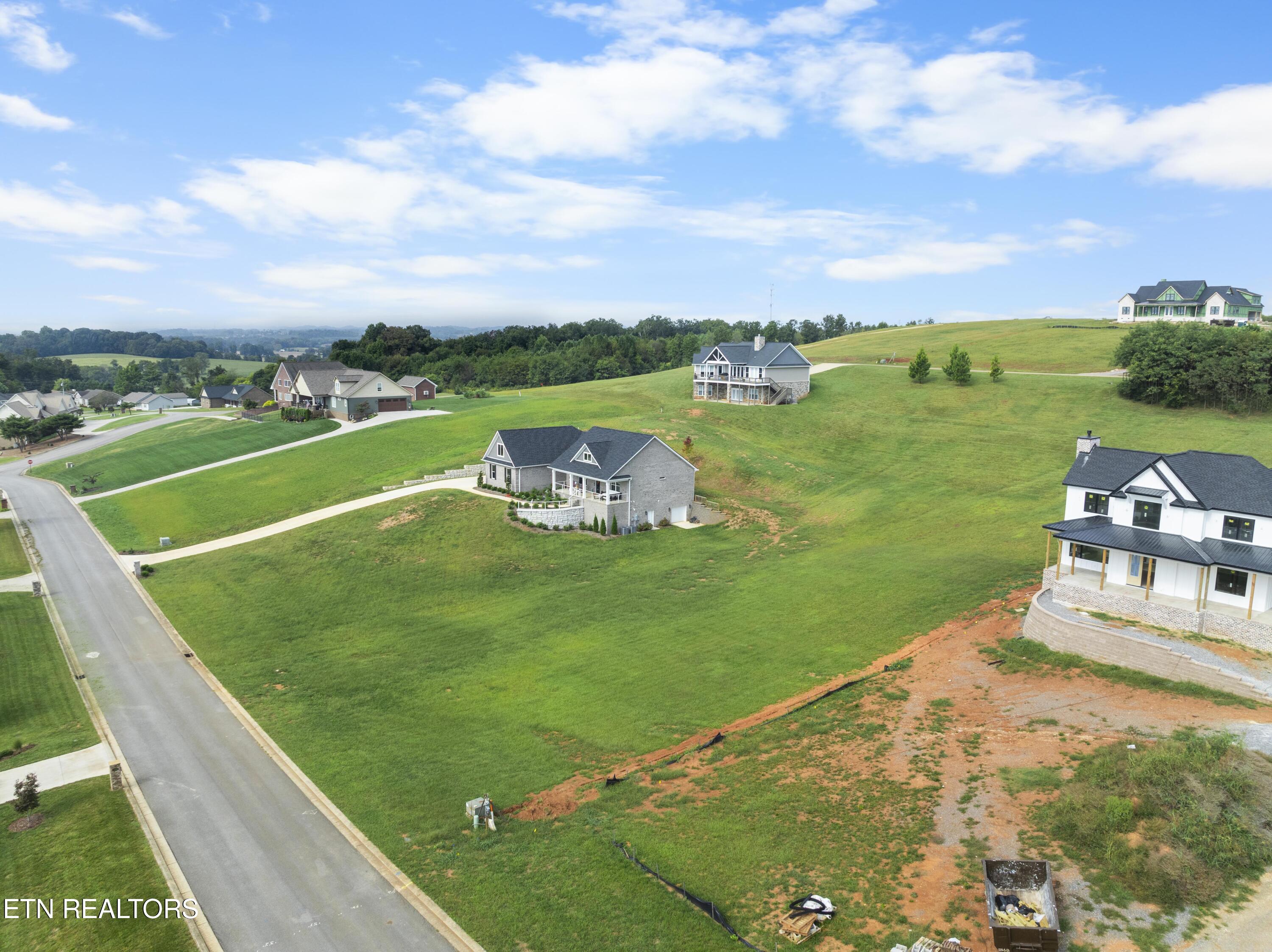 1153 Summerfield Drive Maryville TN 37801