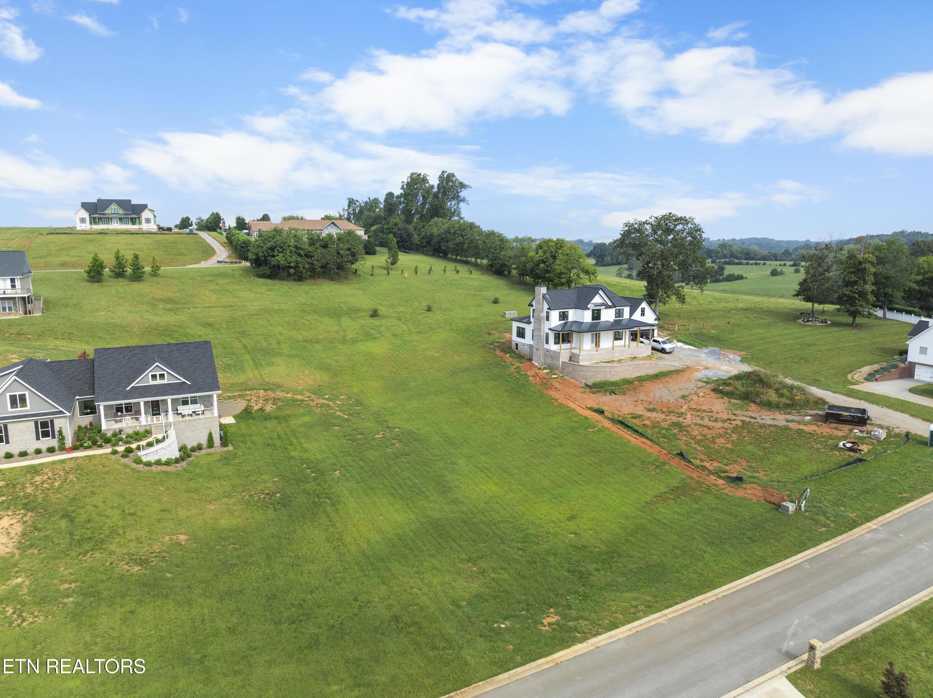 1153 Summerfield Drive Maryville TN 37801