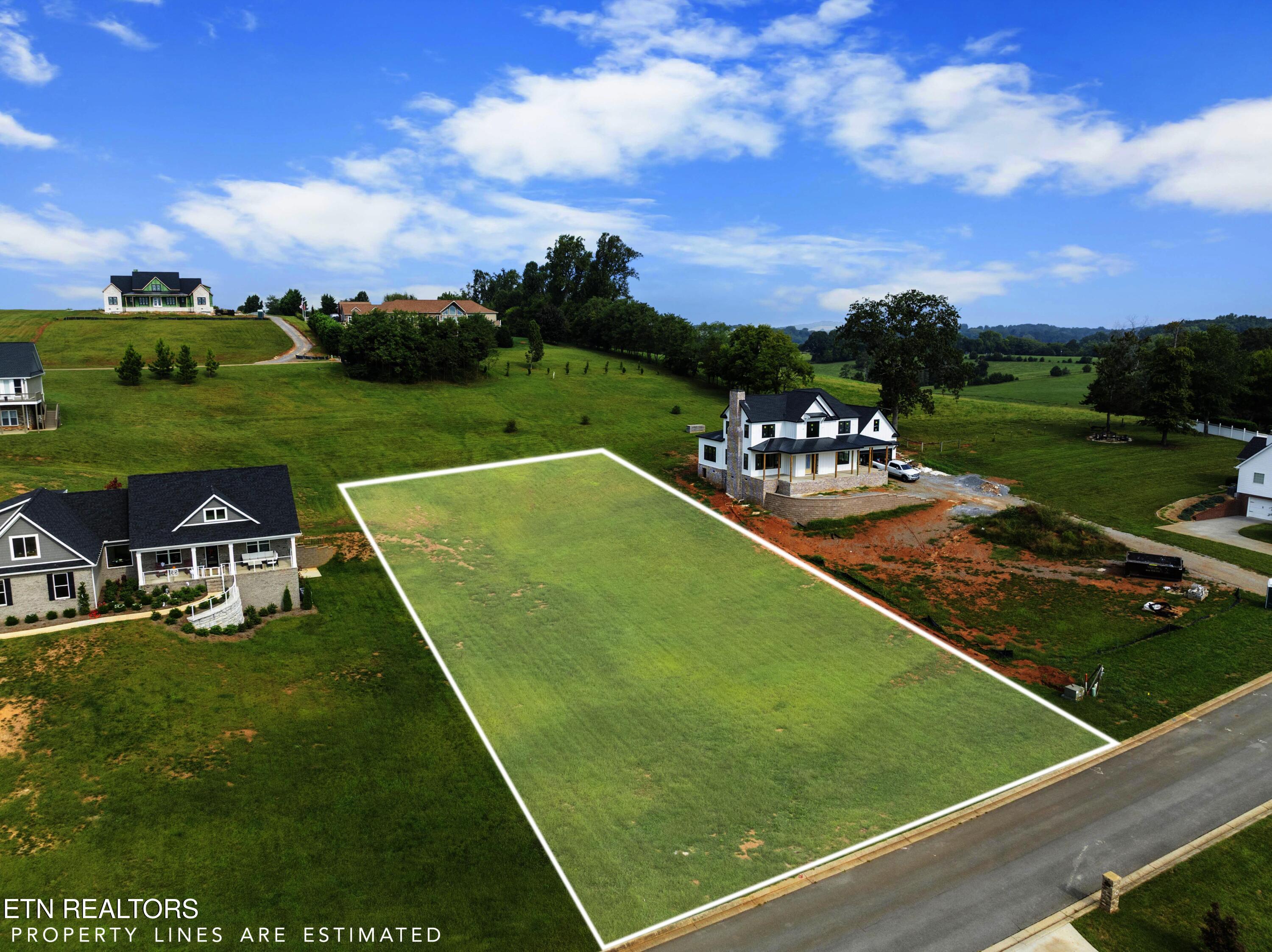 1153 Summerfield Drive Maryville TN 37801