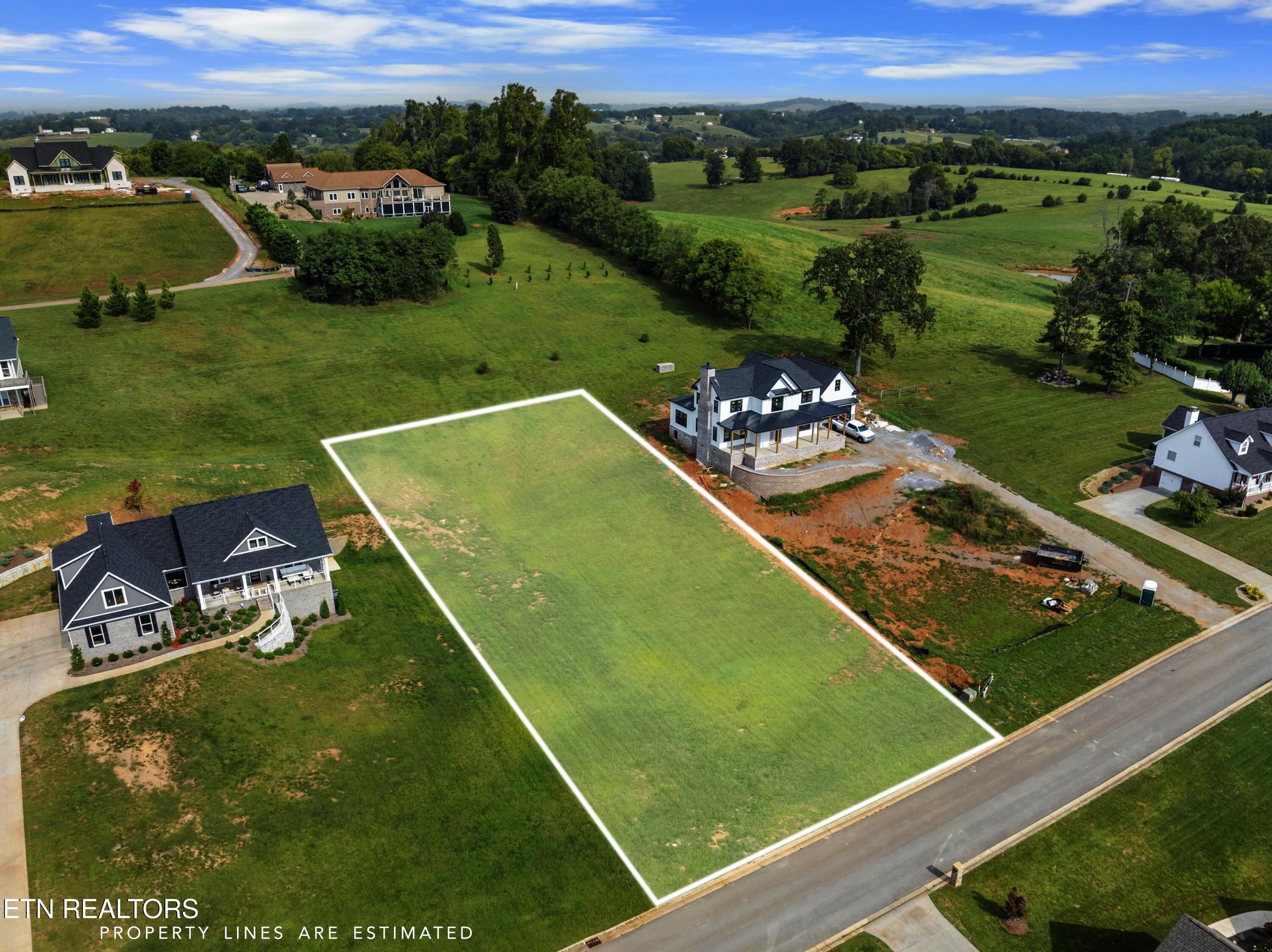1153 Summerfield Drive Maryville TN 37801