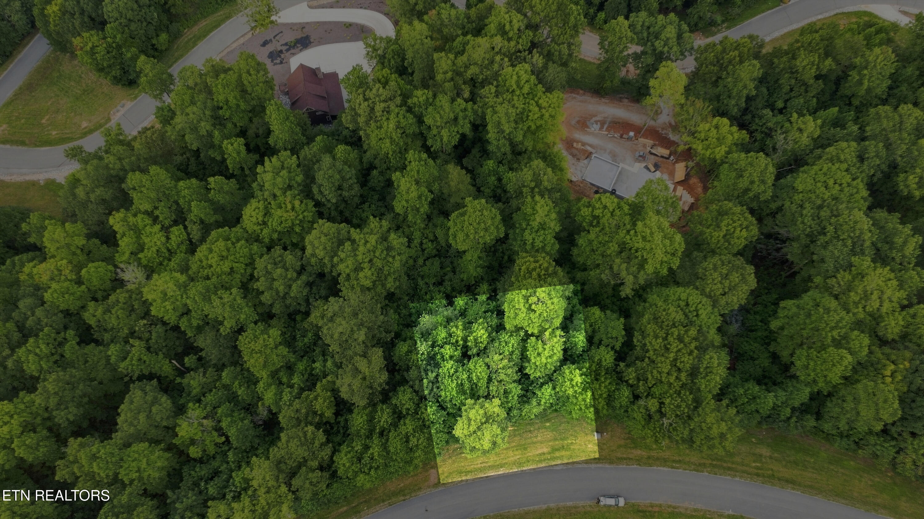 598 N Two Rivers Road Lafollette TN 37766