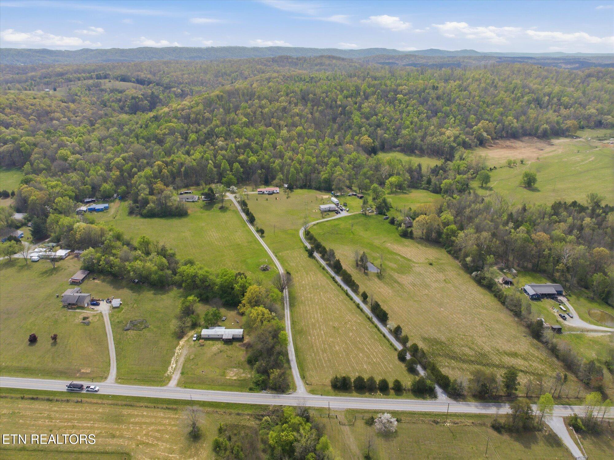 2777 River Road Ten Mile TN 37880