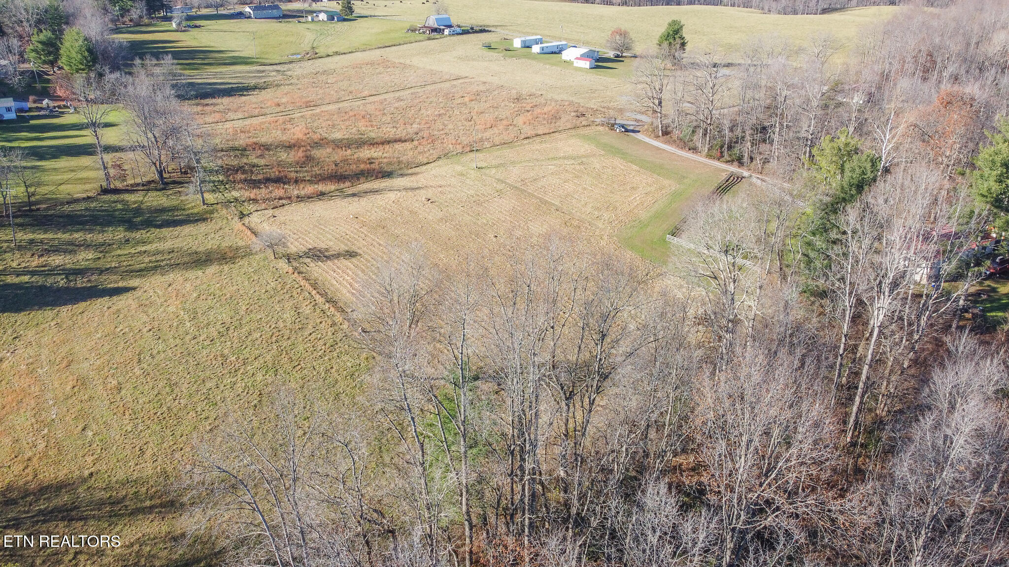 3.99 Ac Bob Austin Road Crossville TN 38571