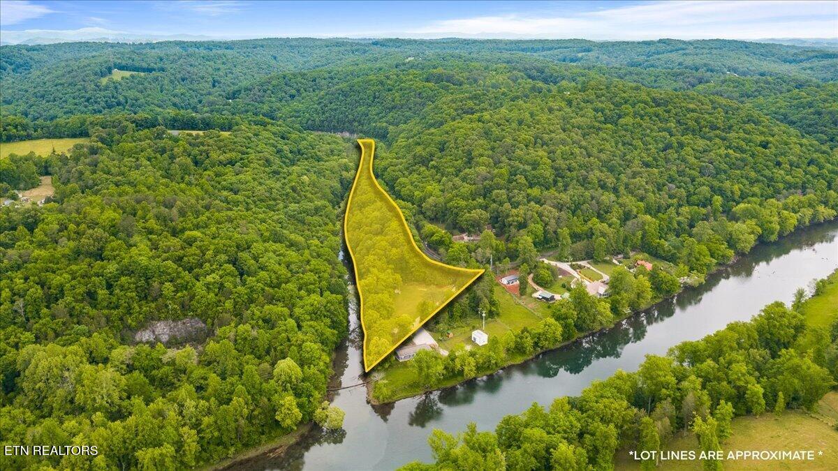 341 Lovely Bluff Road Rocky Top TN 37769