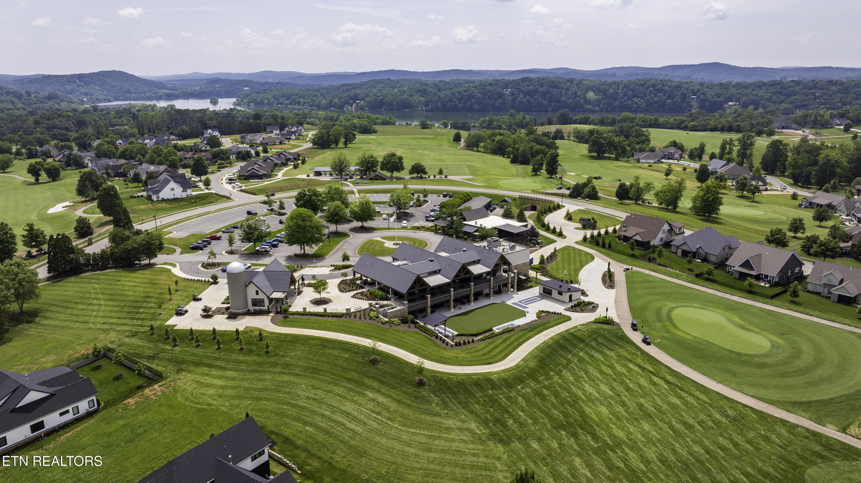 595 Bobcat Run Drive Loudon TN 37774