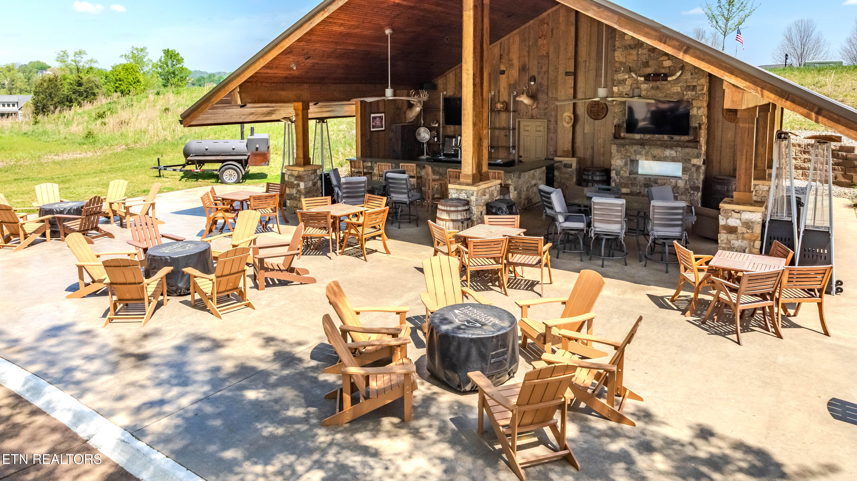 595 Bobcat Run Drive Loudon TN 37774