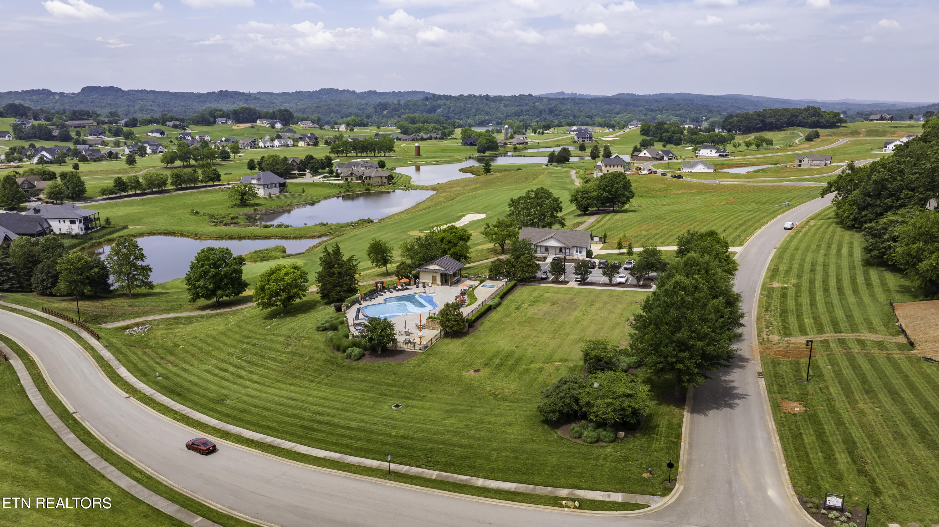 595 Bobcat Run Drive Loudon TN 37774