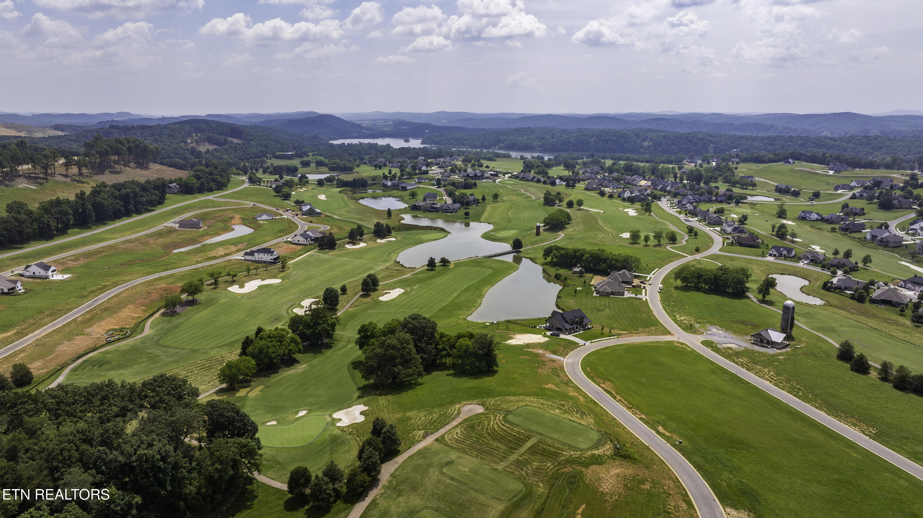 595 Bobcat Run Drive Loudon TN 37774