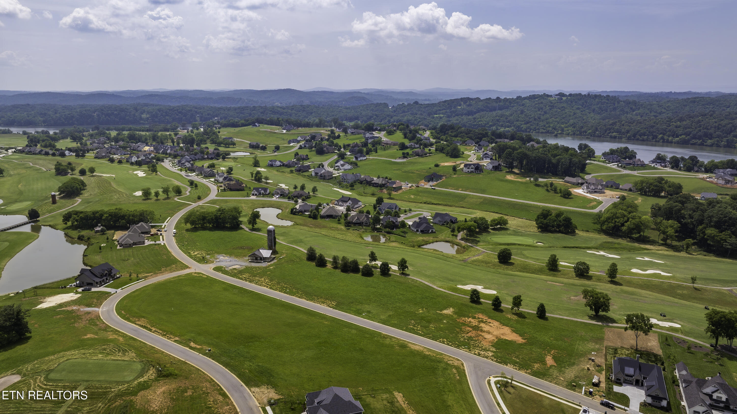 595 Bobcat Run Drive Loudon TN 37774