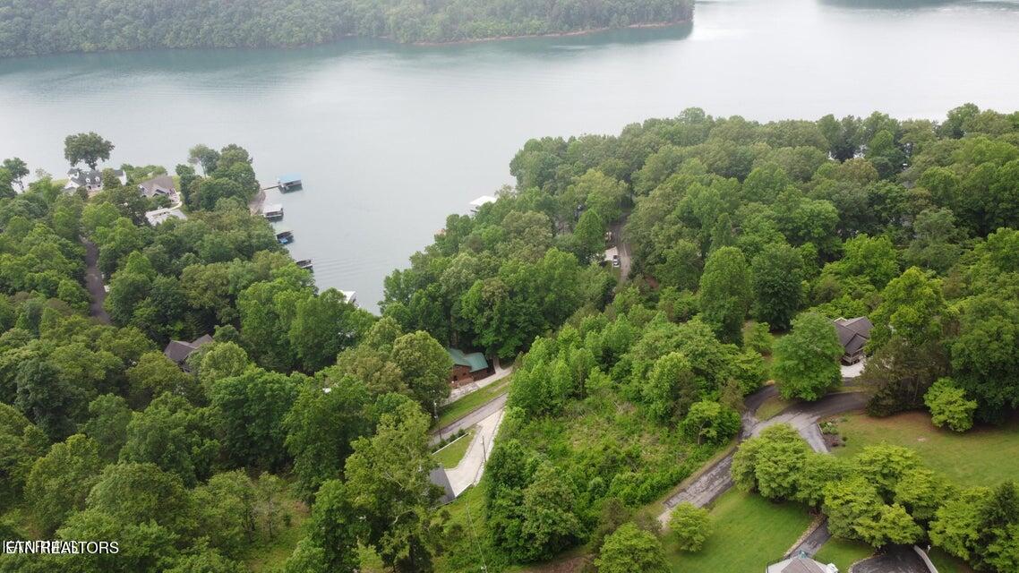 123 Hilty Head Lane Lafollette TN 37766