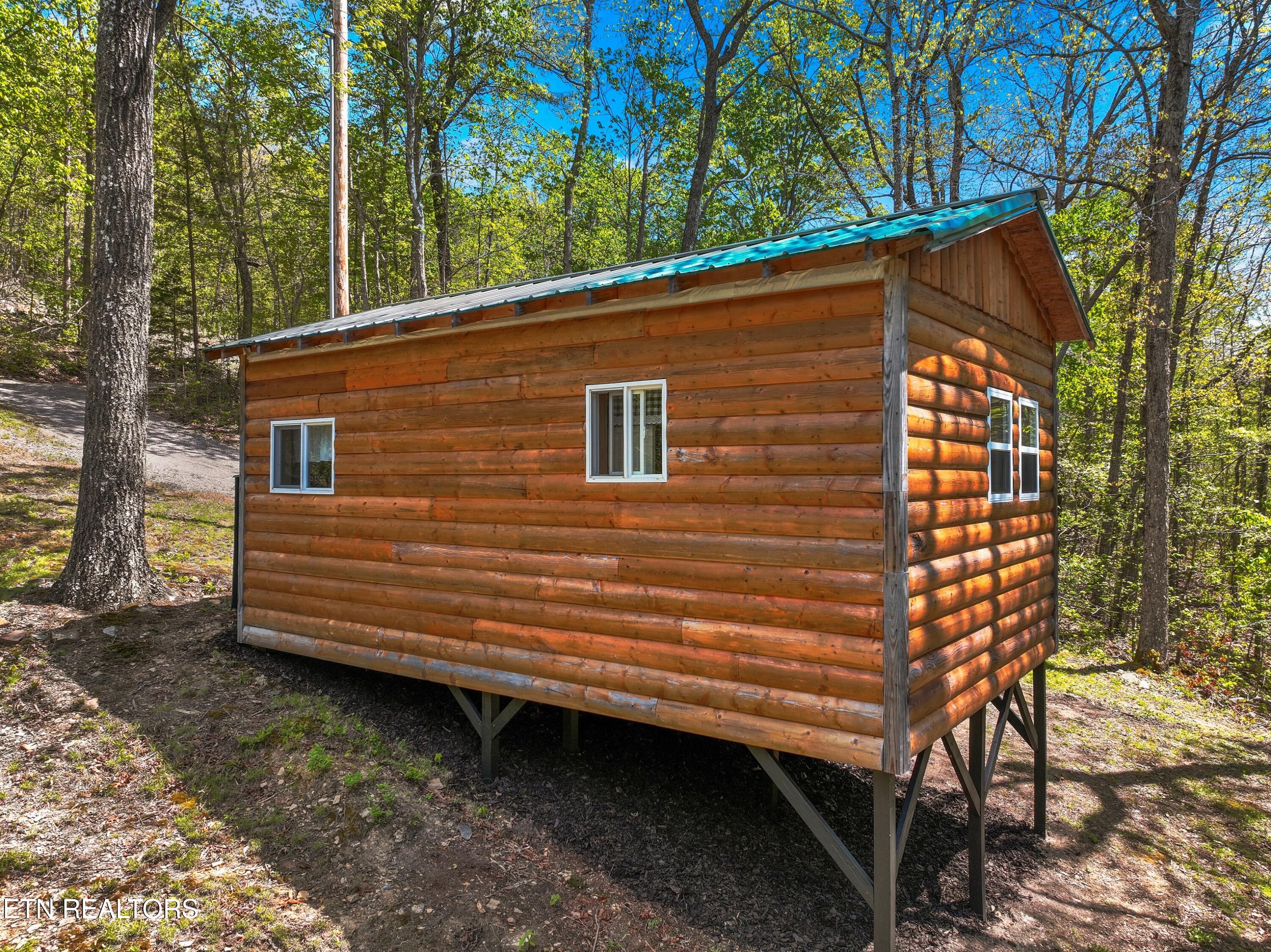 Douglas Drive Sneedville TN 37869