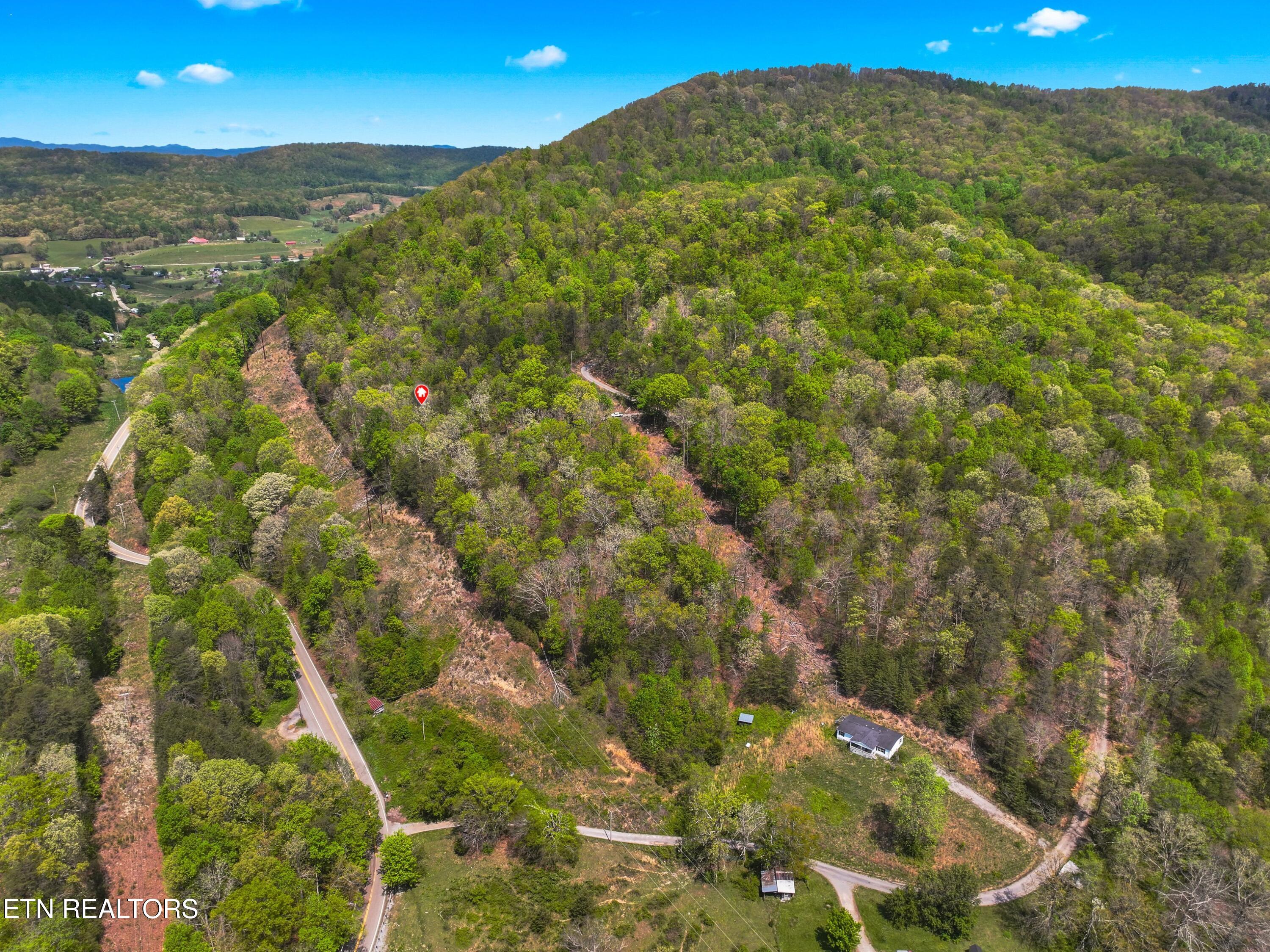Douglas Drive Sneedville TN 37869