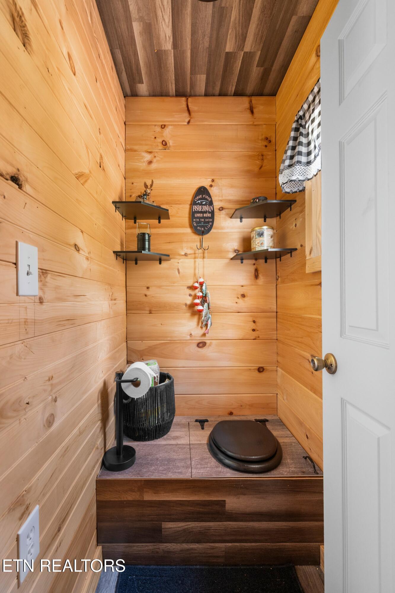 Douglas Drive Sneedville TN 37869