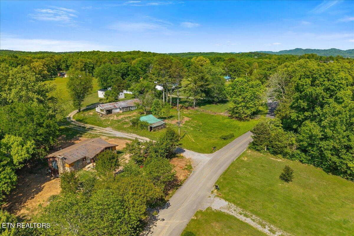 263 County Road 361 Niota TN 37826