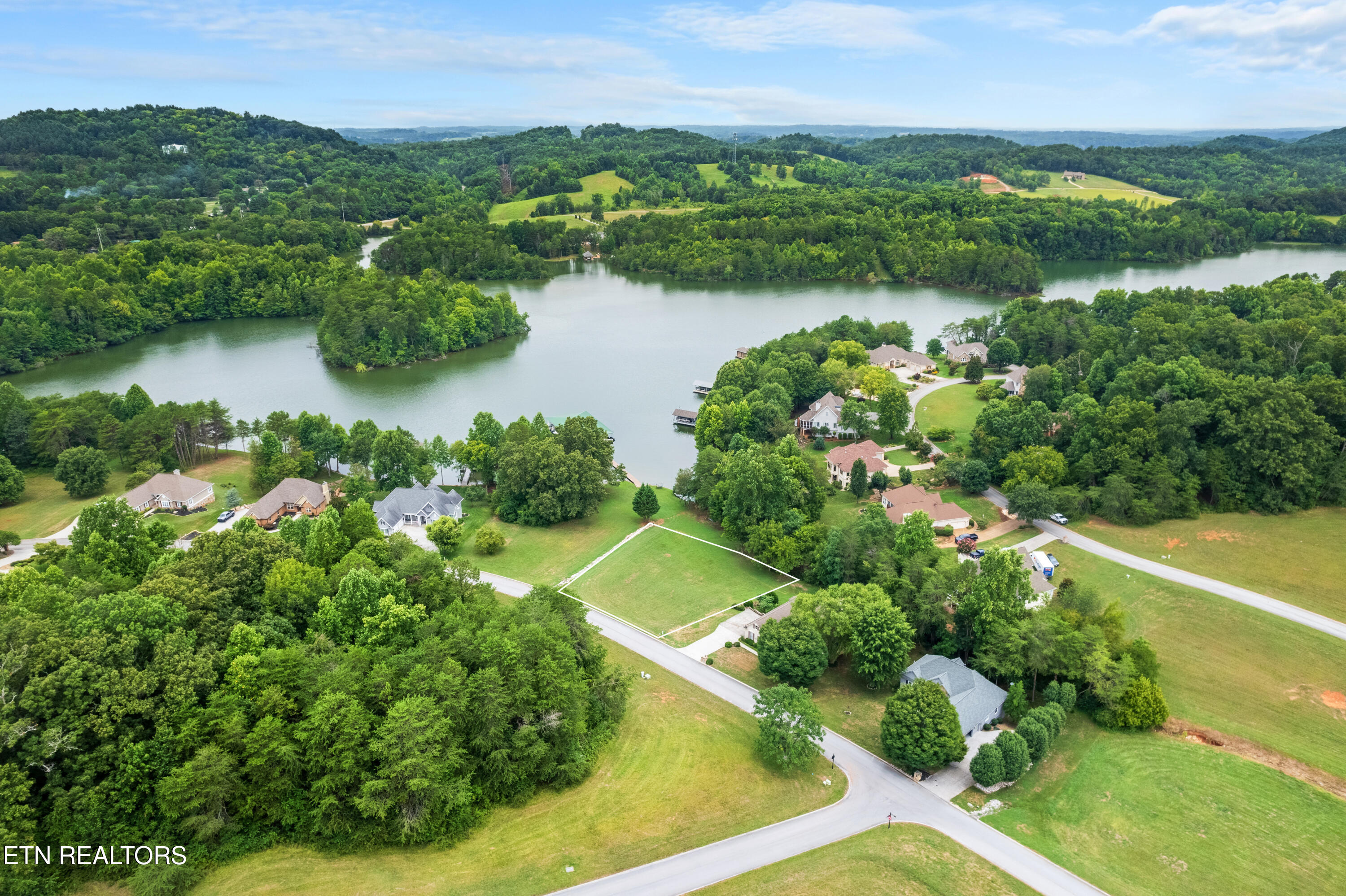 708 Wood Duck Drive Vonore TN 37885