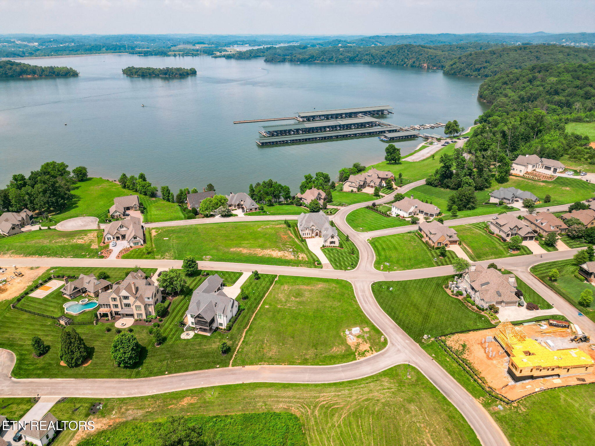 210 Beacon Court Lenoir City TN 37772