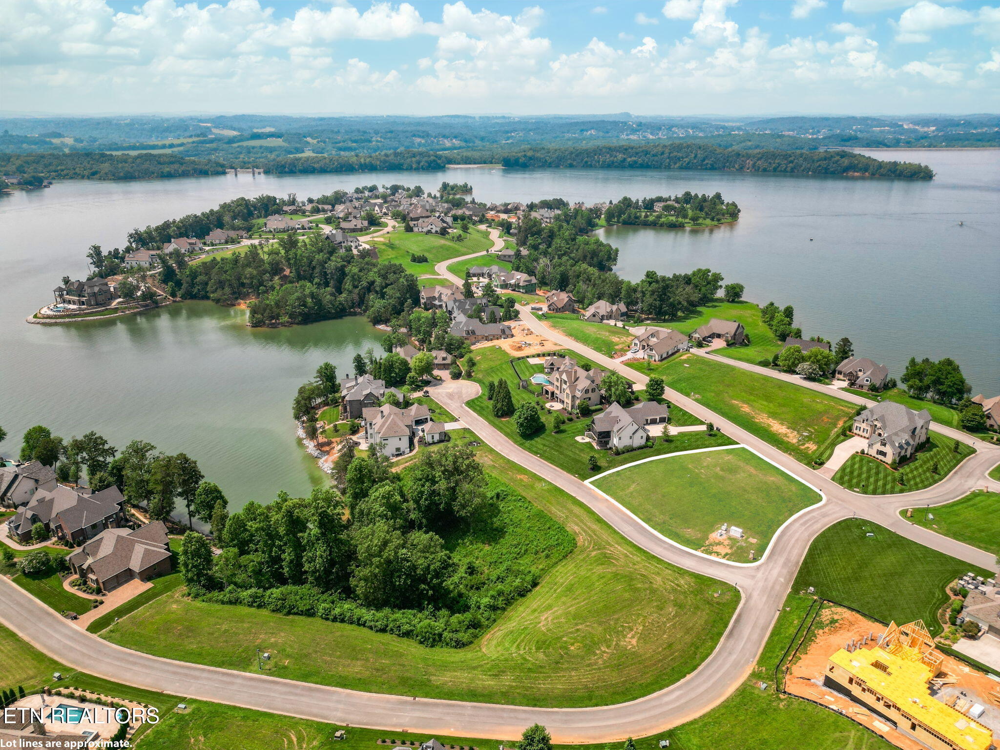 210 Beacon Court Lenoir City TN 37772