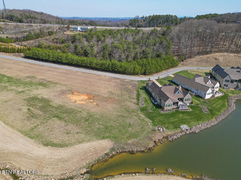 517 Navigator Drive Lenoir City TN 37772