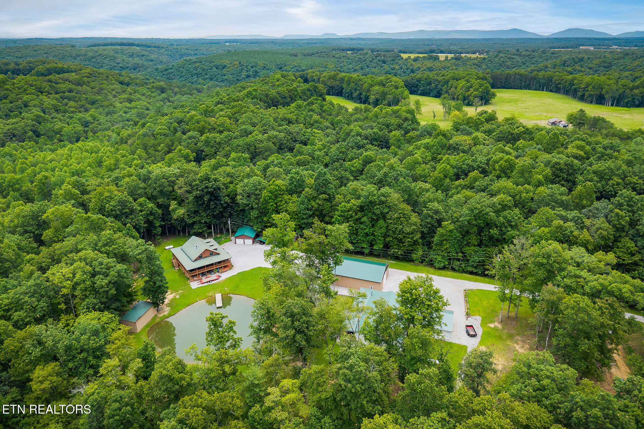 137 Allen Way Crossville TN 38572