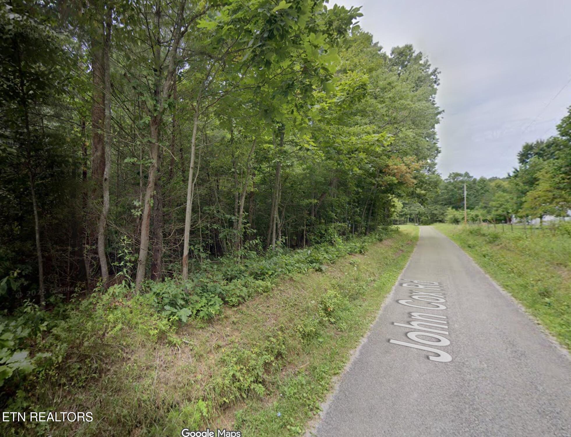 Gladys Road Deer Lodge TN 37726