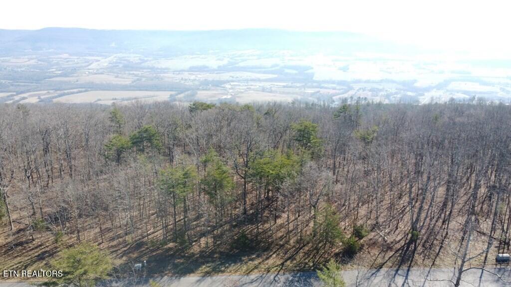47A Gray Rock View Pikeville TN 37367