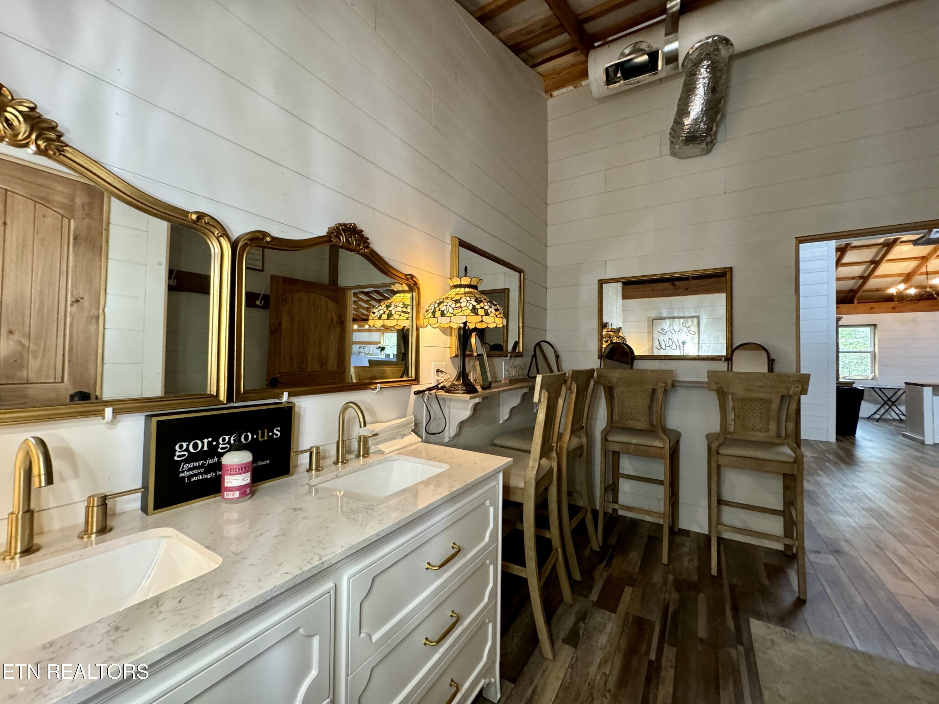 387 Red Williams Road Crossville TN 38555