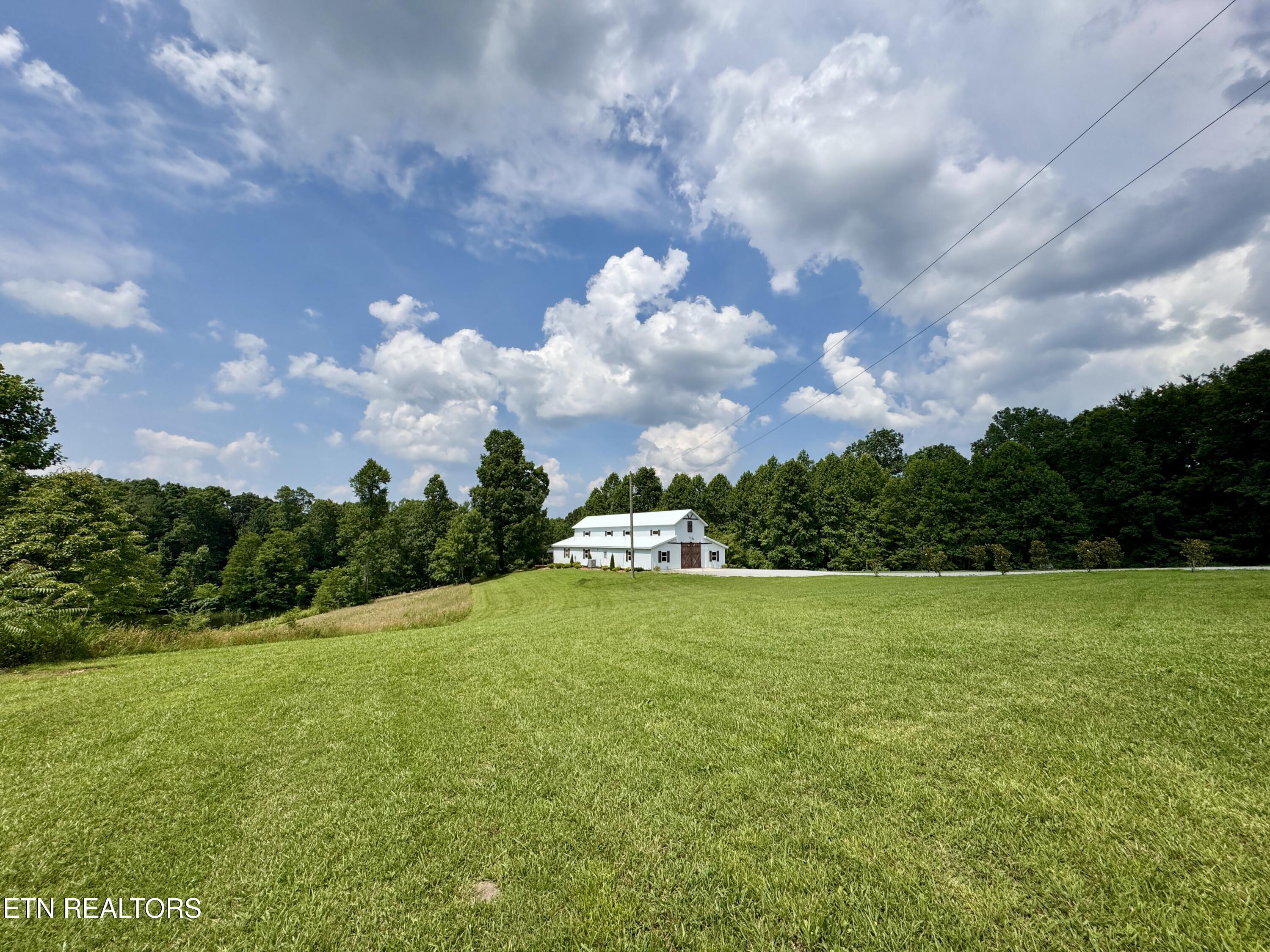 387 Red Williams Road Crossville TN 38555