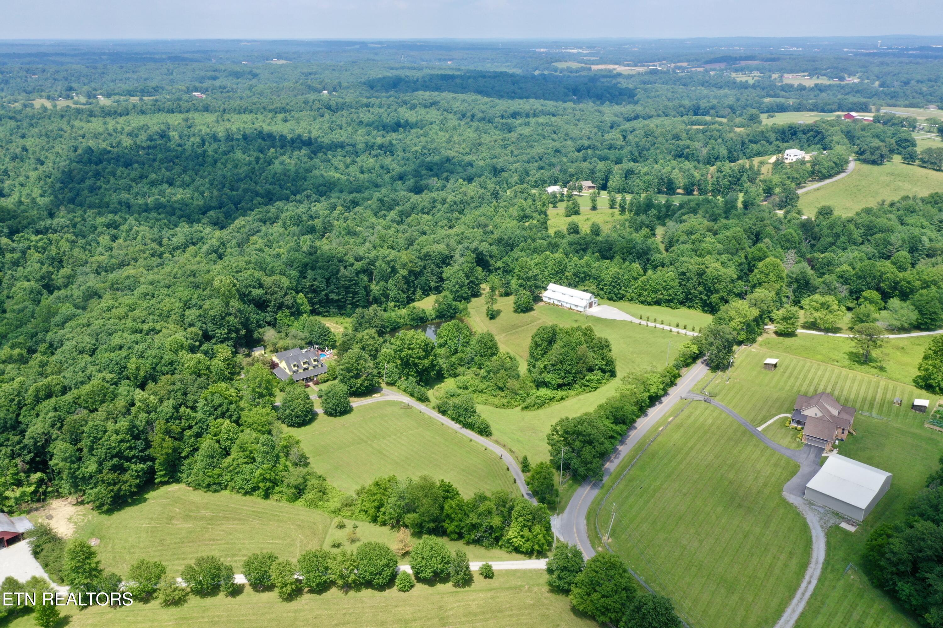387 Red Williams Road Crossville TN 38555