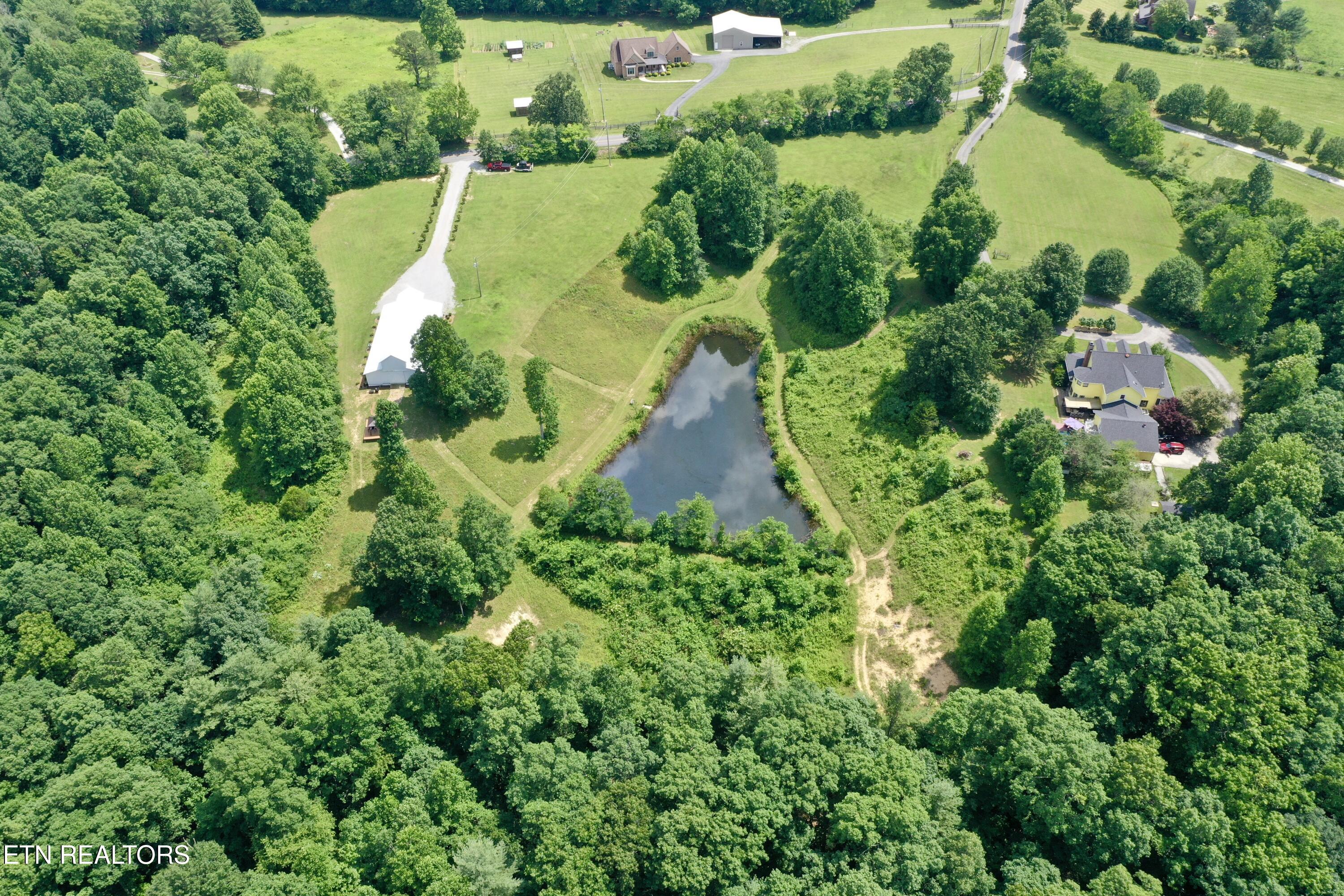 387 Red Williams Road Crossville TN 38555