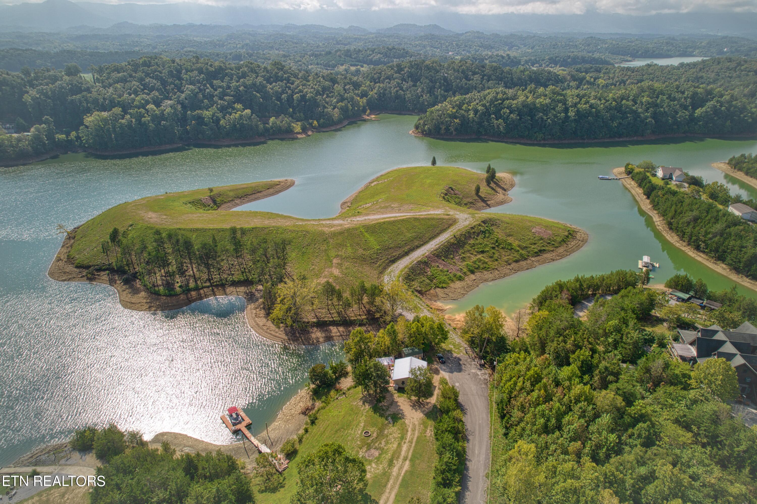 Dandridge TN, Very Old Barton Trail