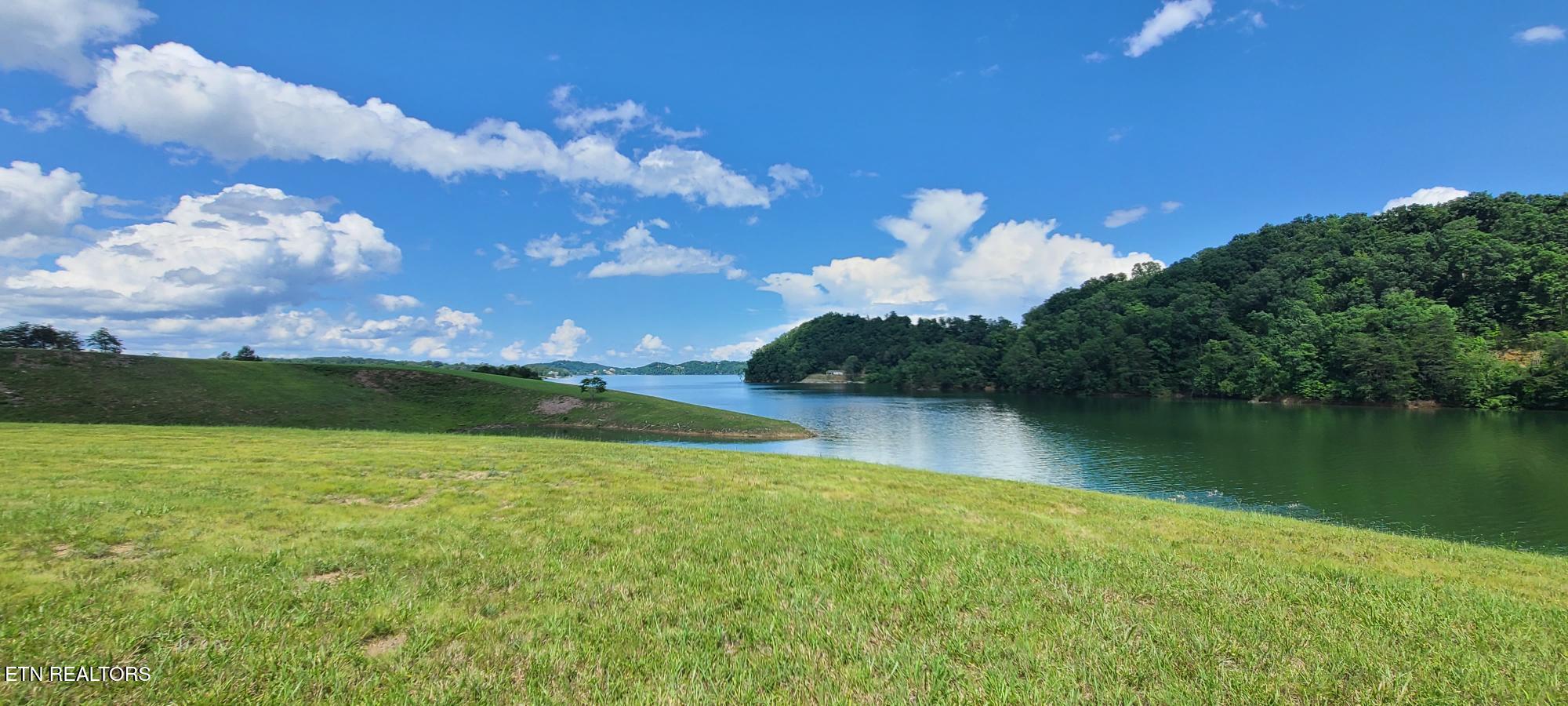 Very Old Barton Trail Dandridge TN 37725