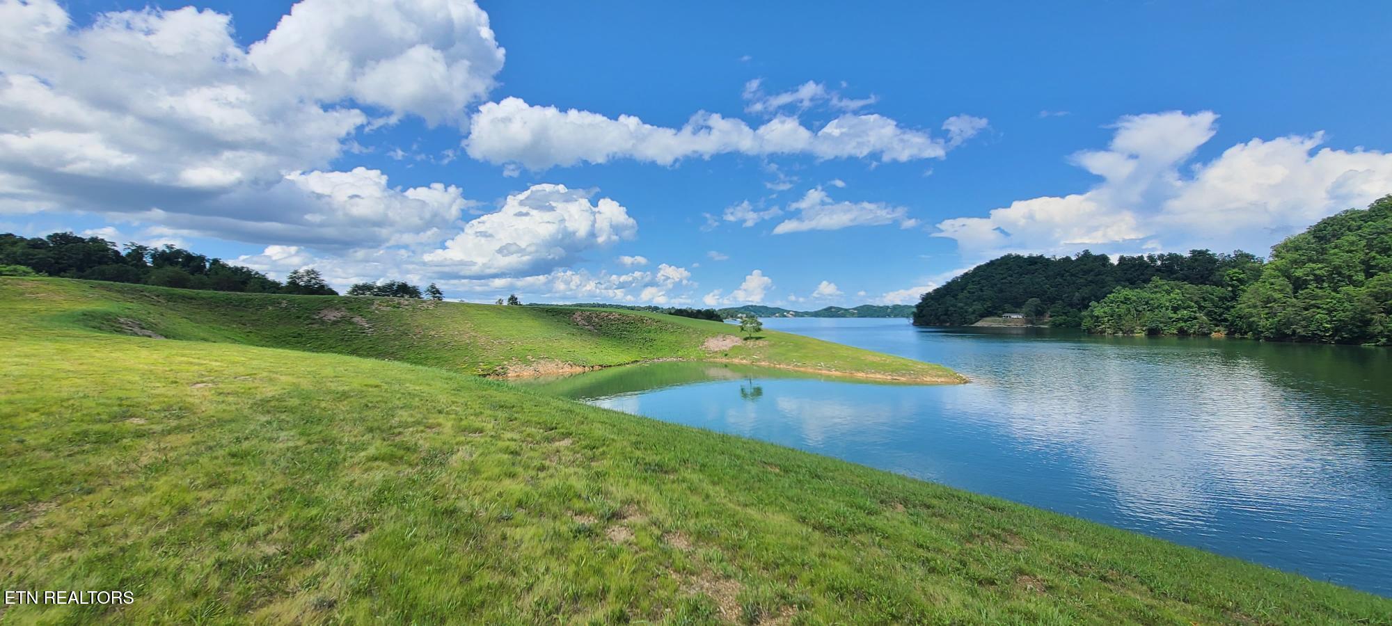 Very Old Barton Trail Dandridge TN 37725