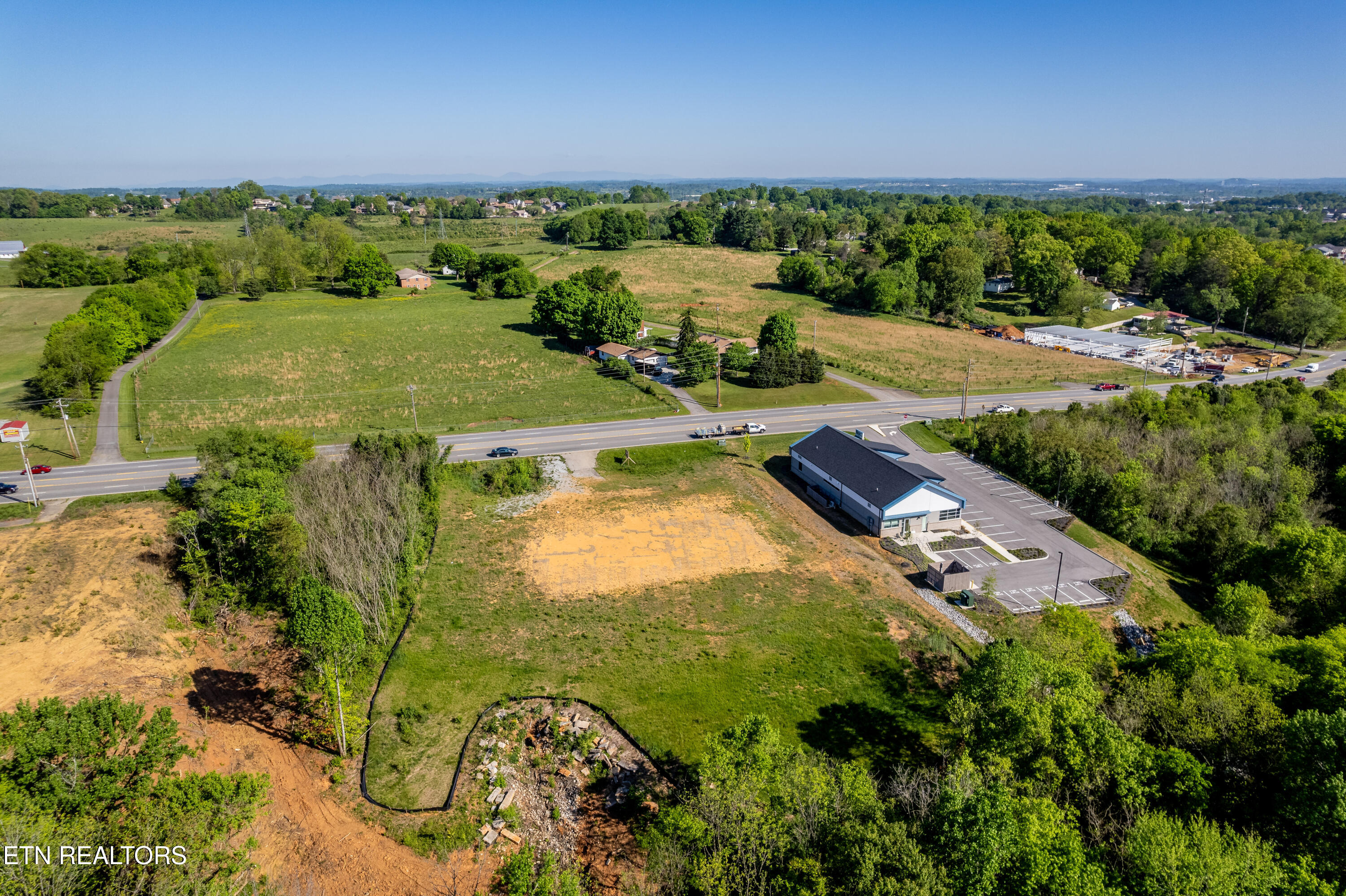 2054 U.s. 411 Maryville TN 37801