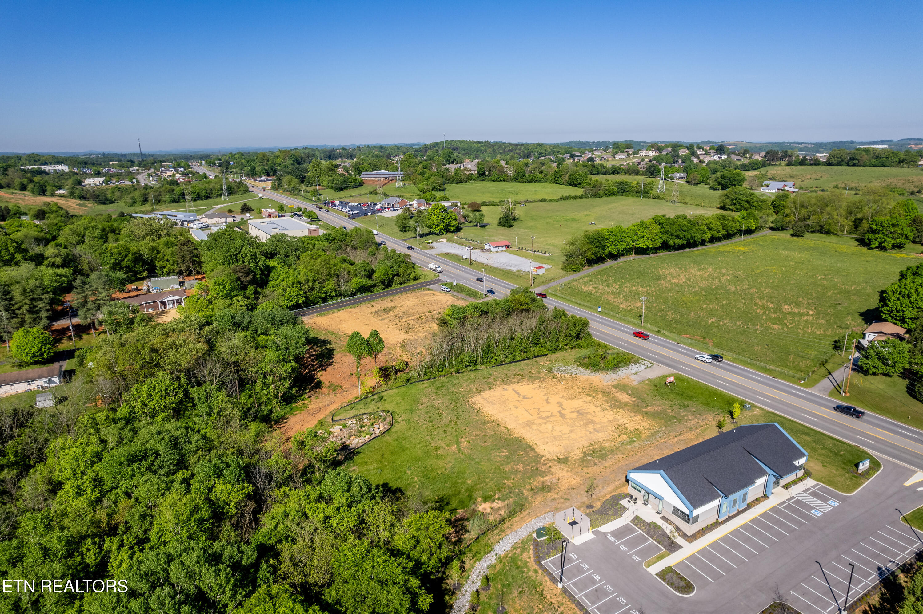 2054 U.s. 411 Maryville TN 37801