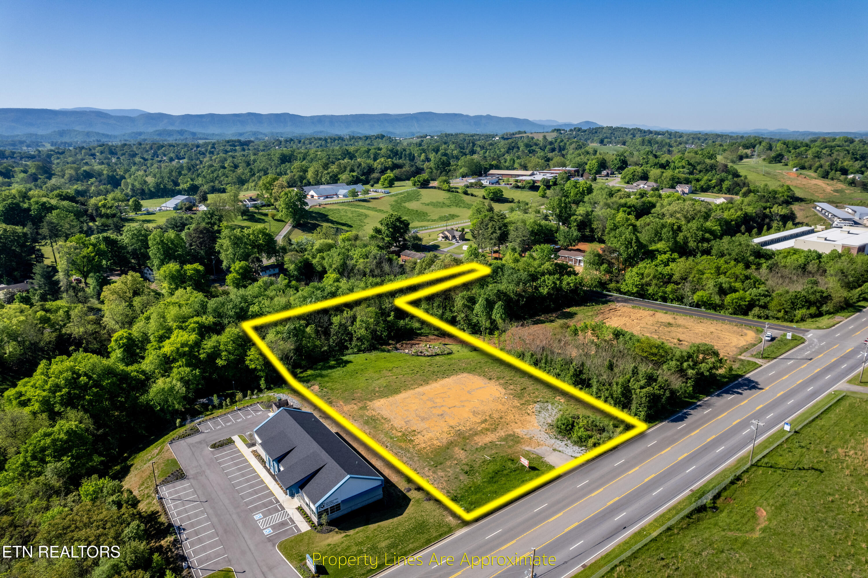 2054 U.s. 411 Maryville TN 37801