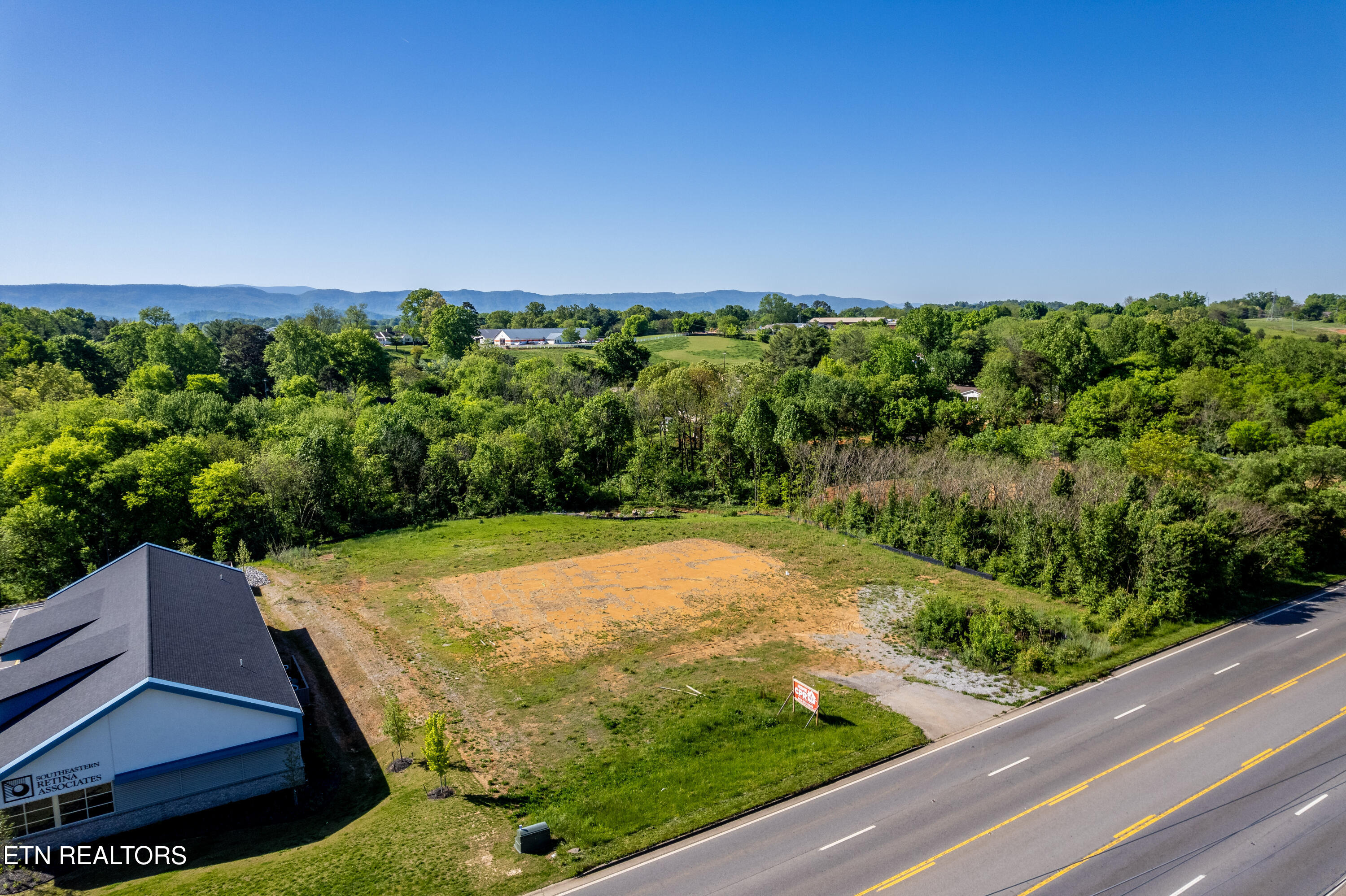 2054 U.s. 411 Maryville TN 37801