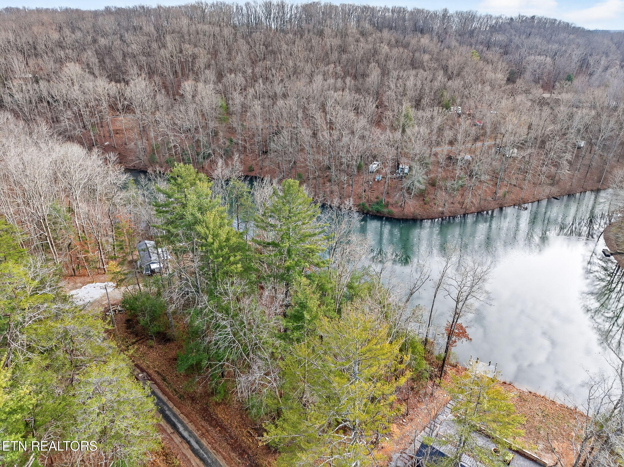 Hickory Hollow Road Crossville TN 38572