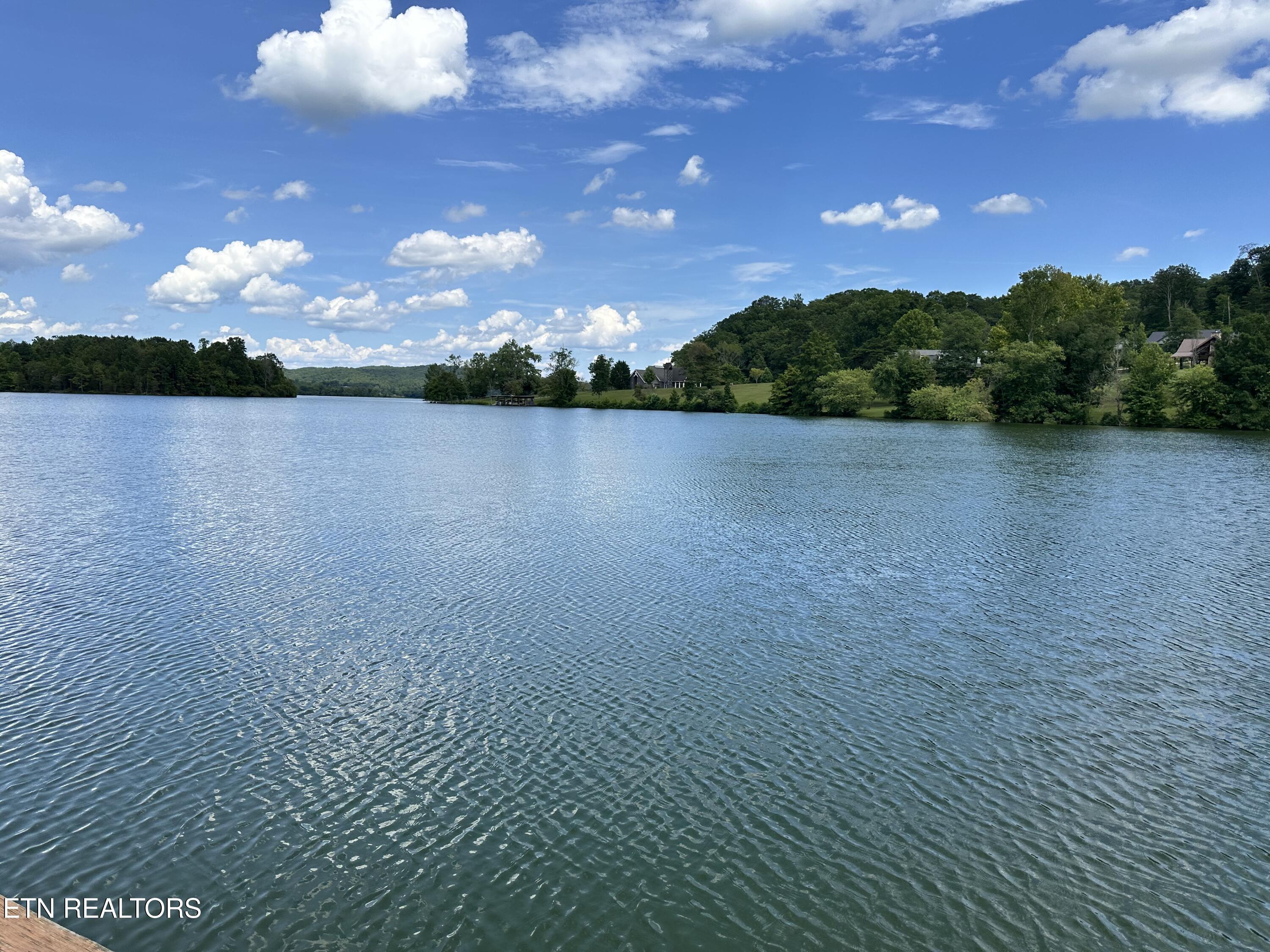 334 Chamberlain Cove Road Kingston TN 37763