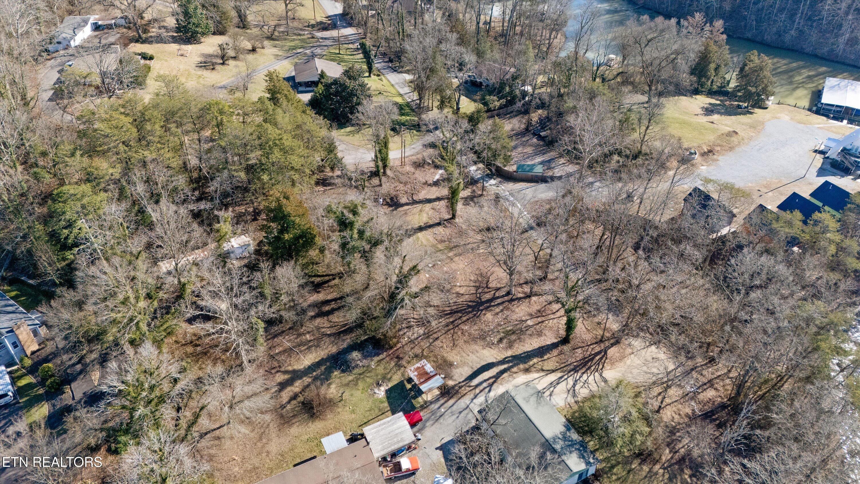 9136 Solway Ferry Road Oak Ridge TN 37830