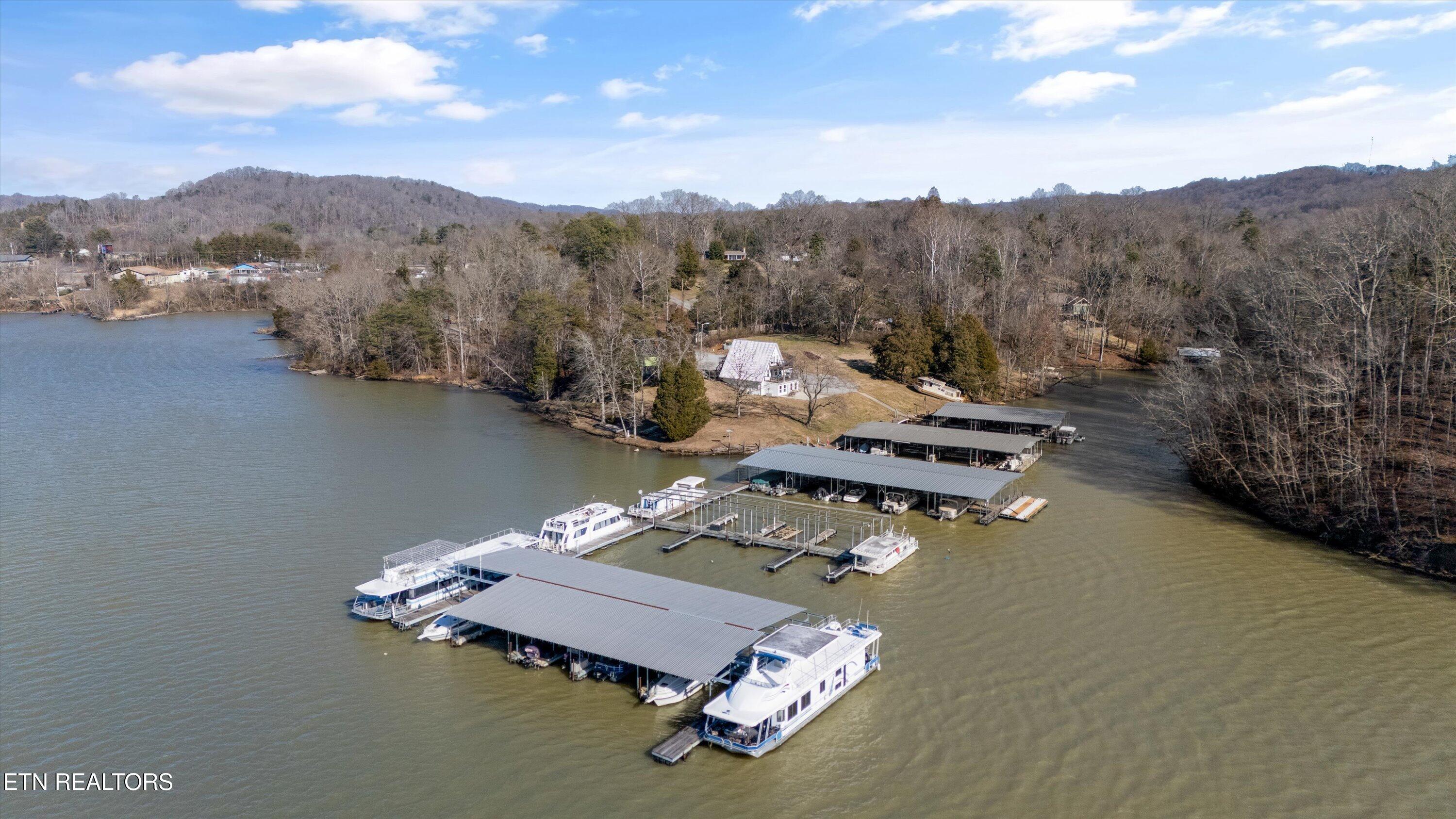 9136 Solway Ferry Road Oak Ridge TN 37830