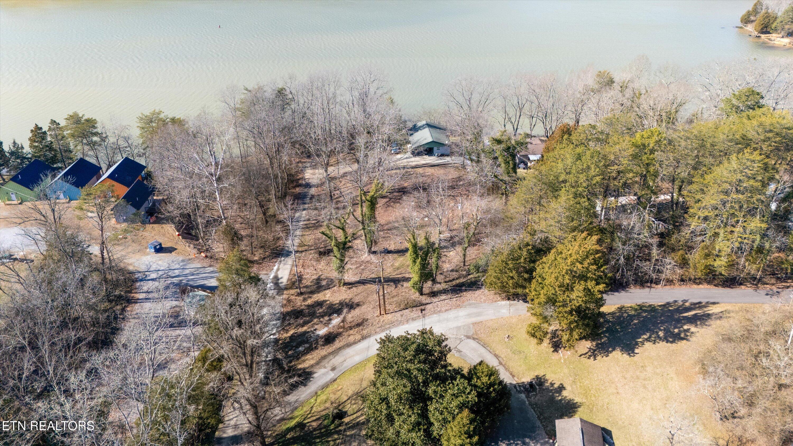 9136 Solway Ferry Road Oak Ridge TN 37830
