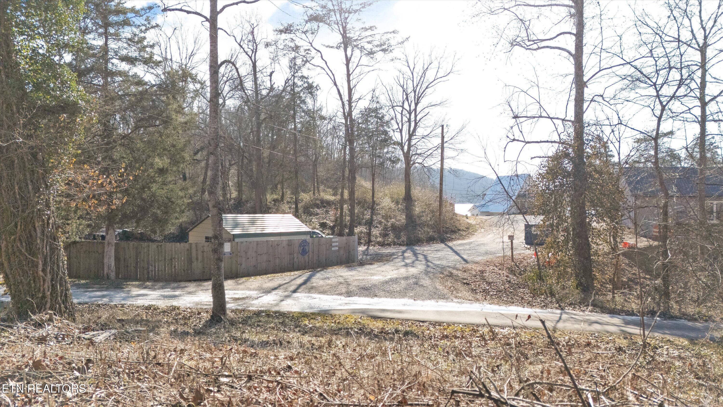 9136 Solway Ferry Road Oak Ridge TN 37830