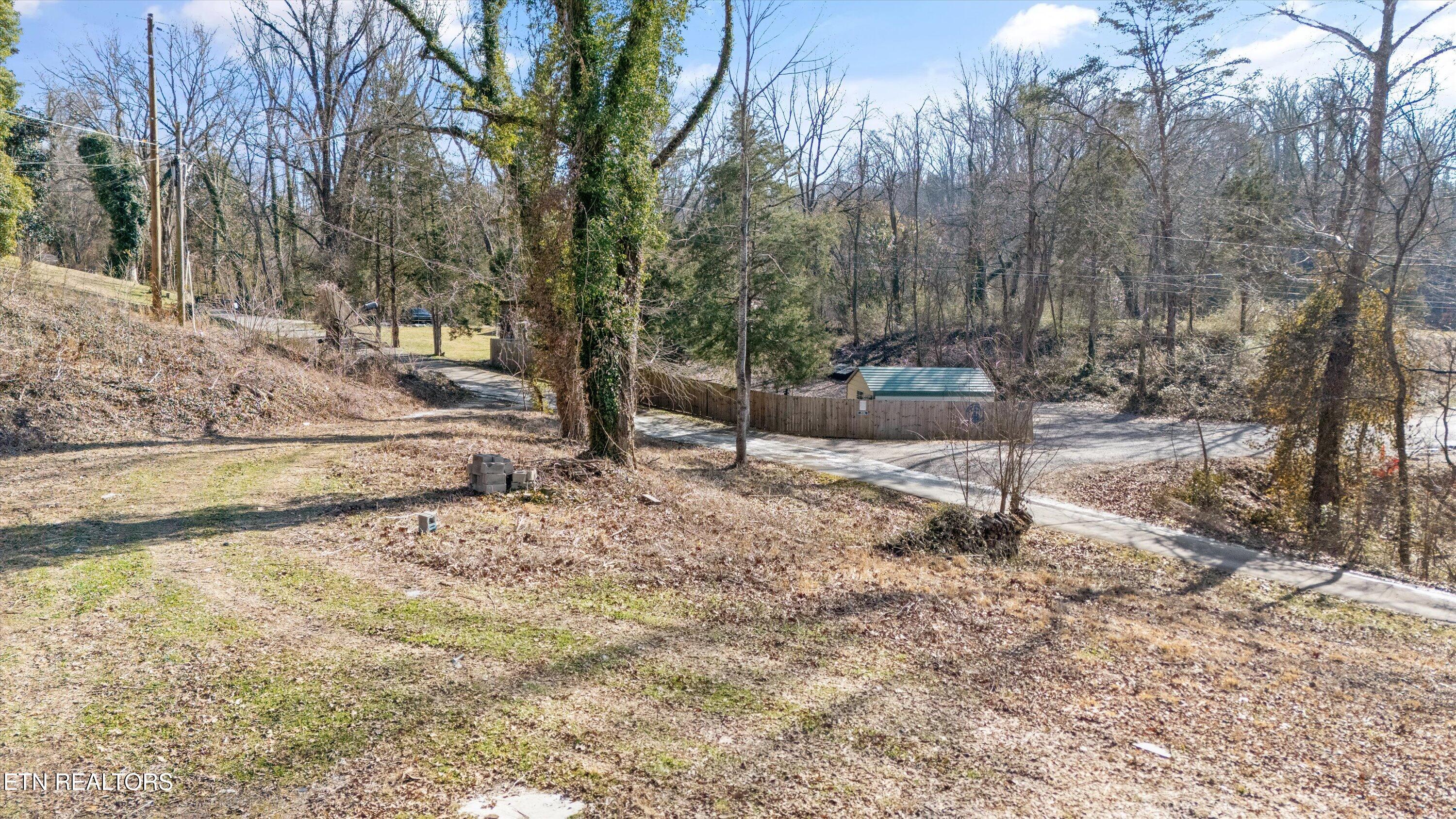 9136 Solway Ferry Road Oak Ridge TN 37830