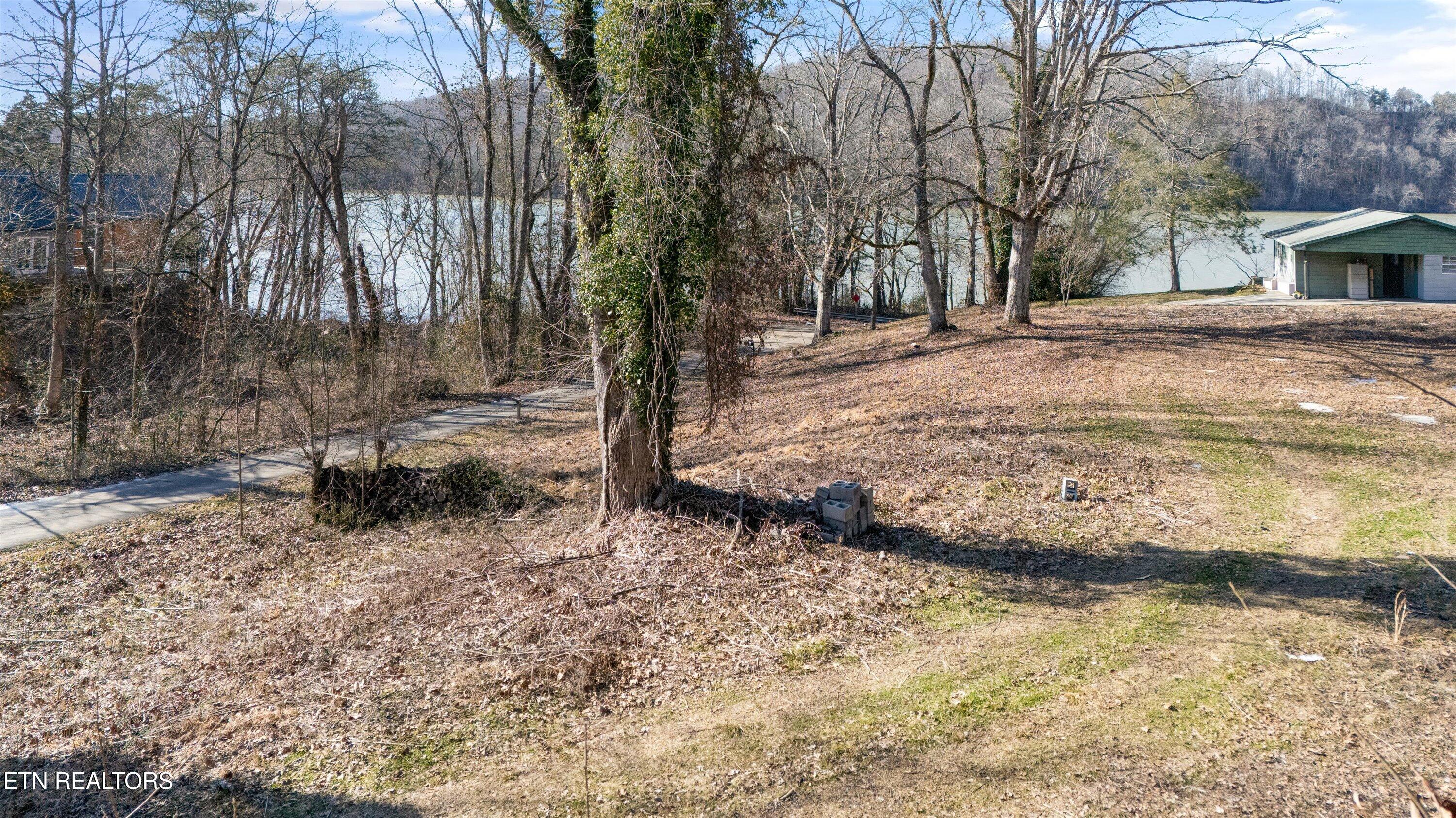 9136 Solway Ferry Road Oak Ridge TN 37830