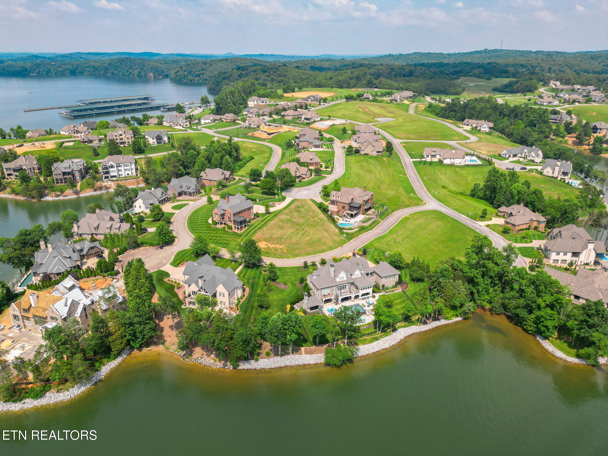 1285 Castaway Lane Lenoir City TN 37772