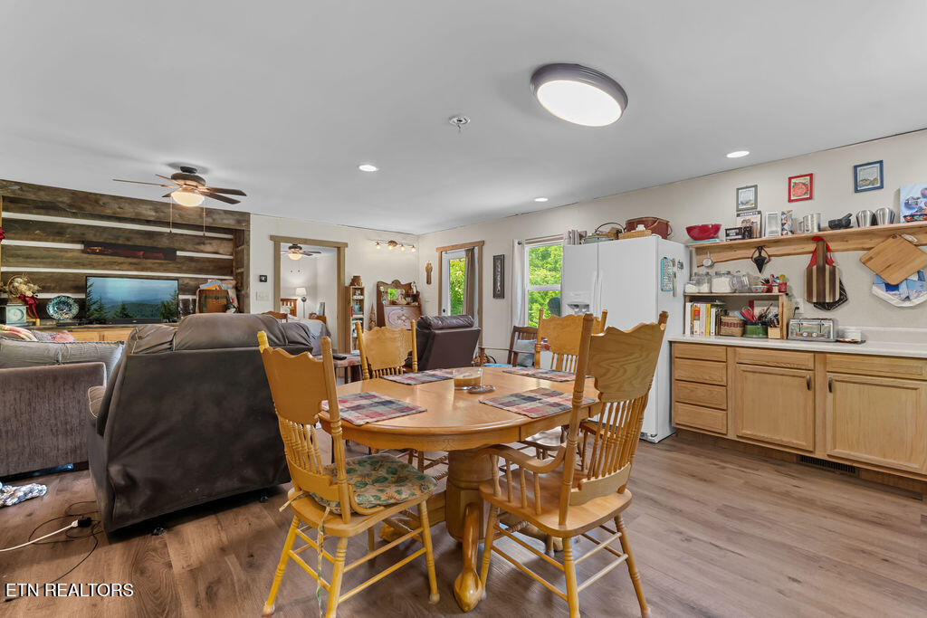 1424 Clabo Hollow Road Sevierville TN 37876